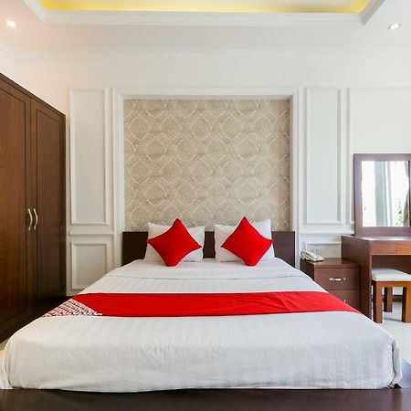 Oyo 273 Ngoc Anh Hotel Thành Pho Ho Chí Minh Esterno foto