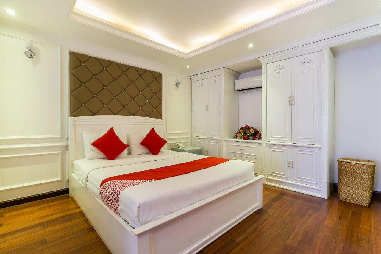 Oyo 273 Ngoc Anh Hotel Thành Pho Ho Chí Minh Esterno foto
