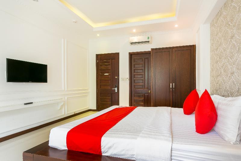 Oyo 273 Ngoc Anh Hotel Thành Pho Ho Chí Minh Esterno foto